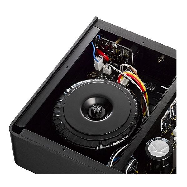 Keces P9 Ultra Low Noise Twin Linear Power Supply - AudioWijzer