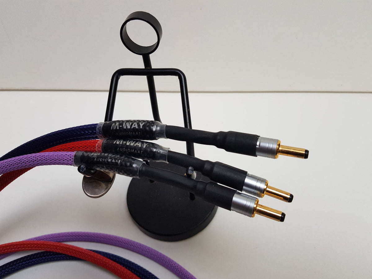 M-Way 1DW Powercord DC - AudioWijzer