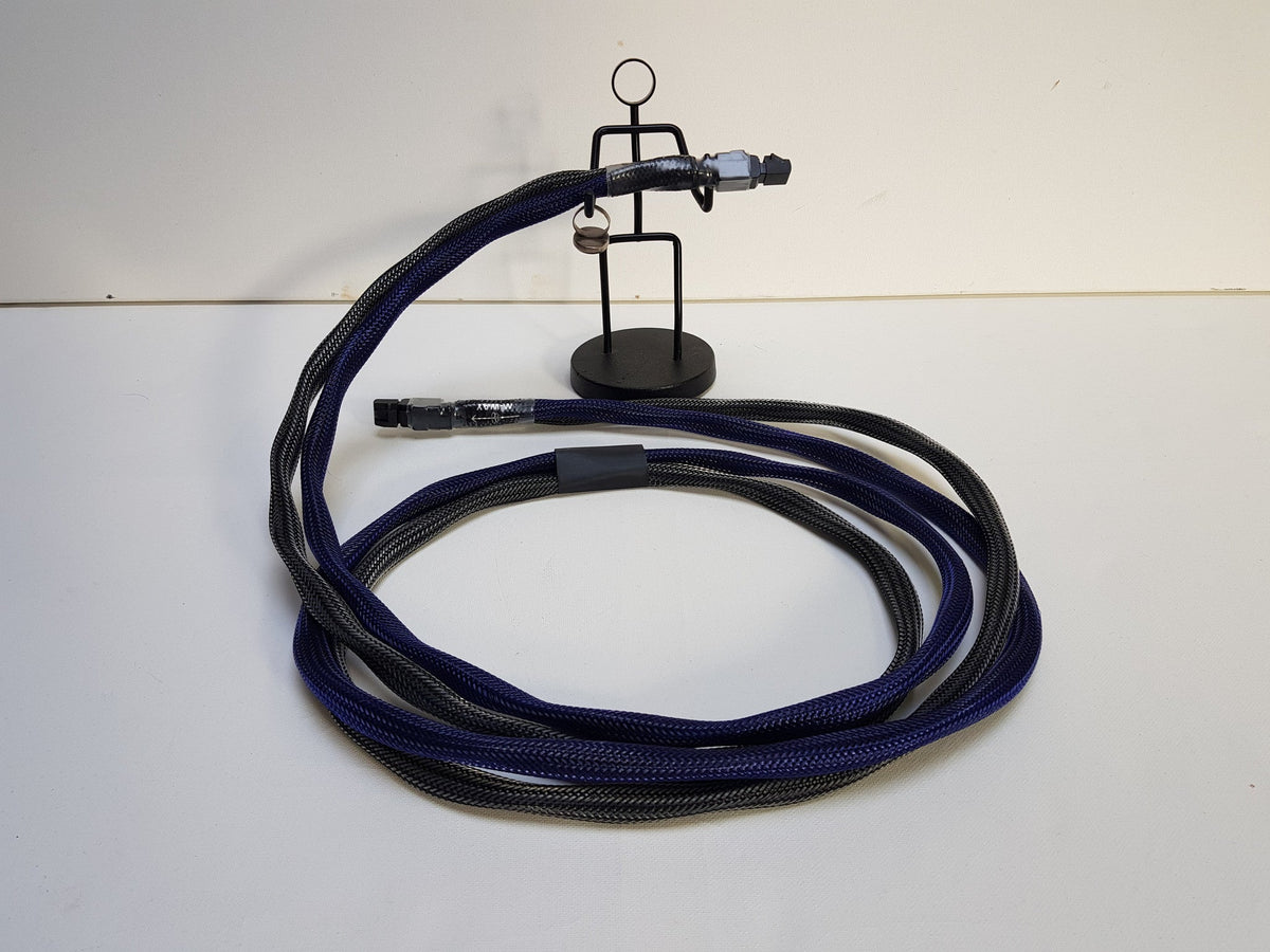 M-Way 2DW Gold UTP netwerkkabel - AudioWijzer