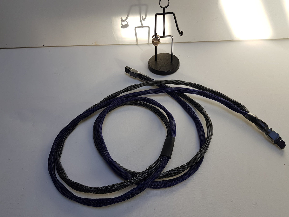 M-Way 2DW Gold UTP netwerkkabel - AudioWijzer