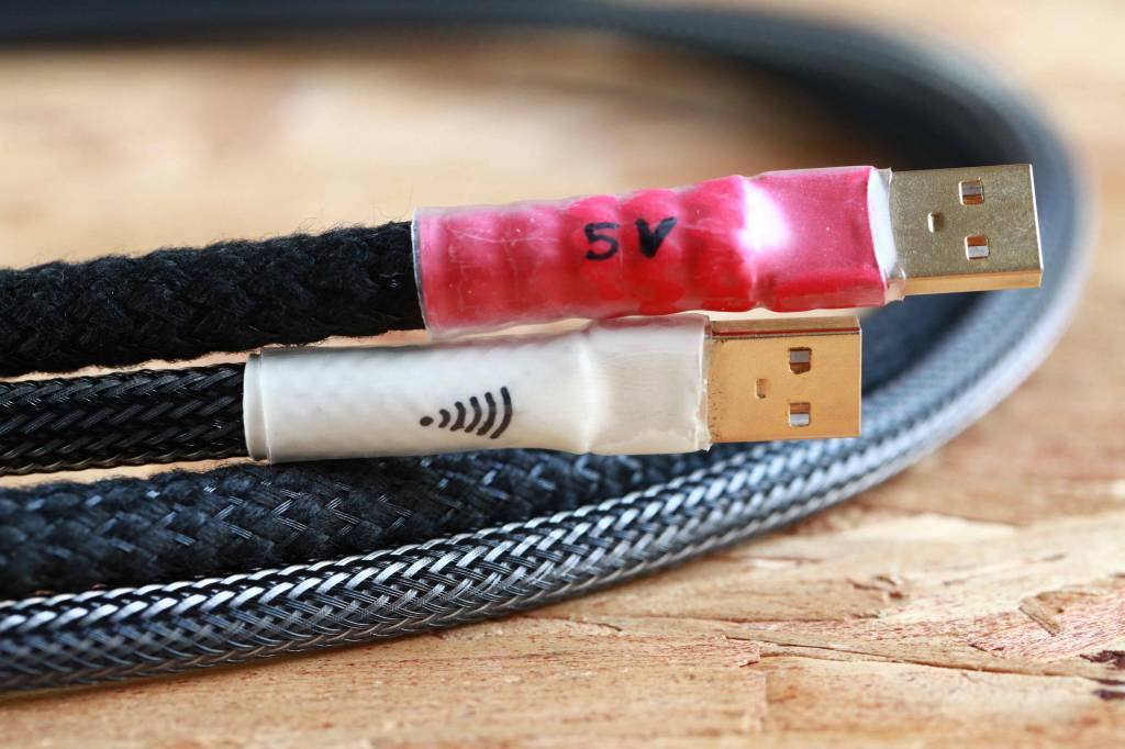 M-Way 2DW Reference USB kabel - AudioWijzer