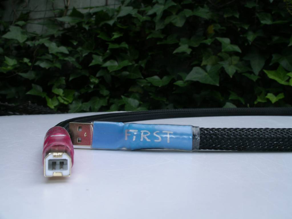 M-Way FiRST ReF USB kabel - AudioWijzer