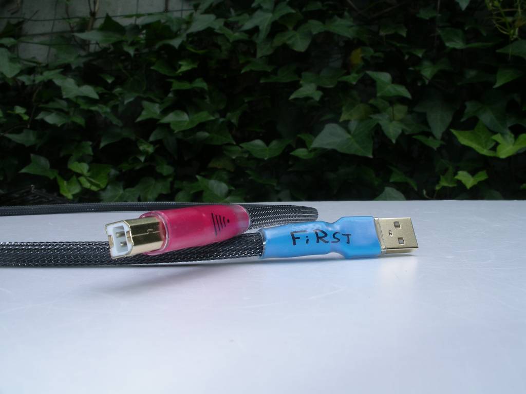 M-Way FiRST ReF USB kabel - AudioWijzer