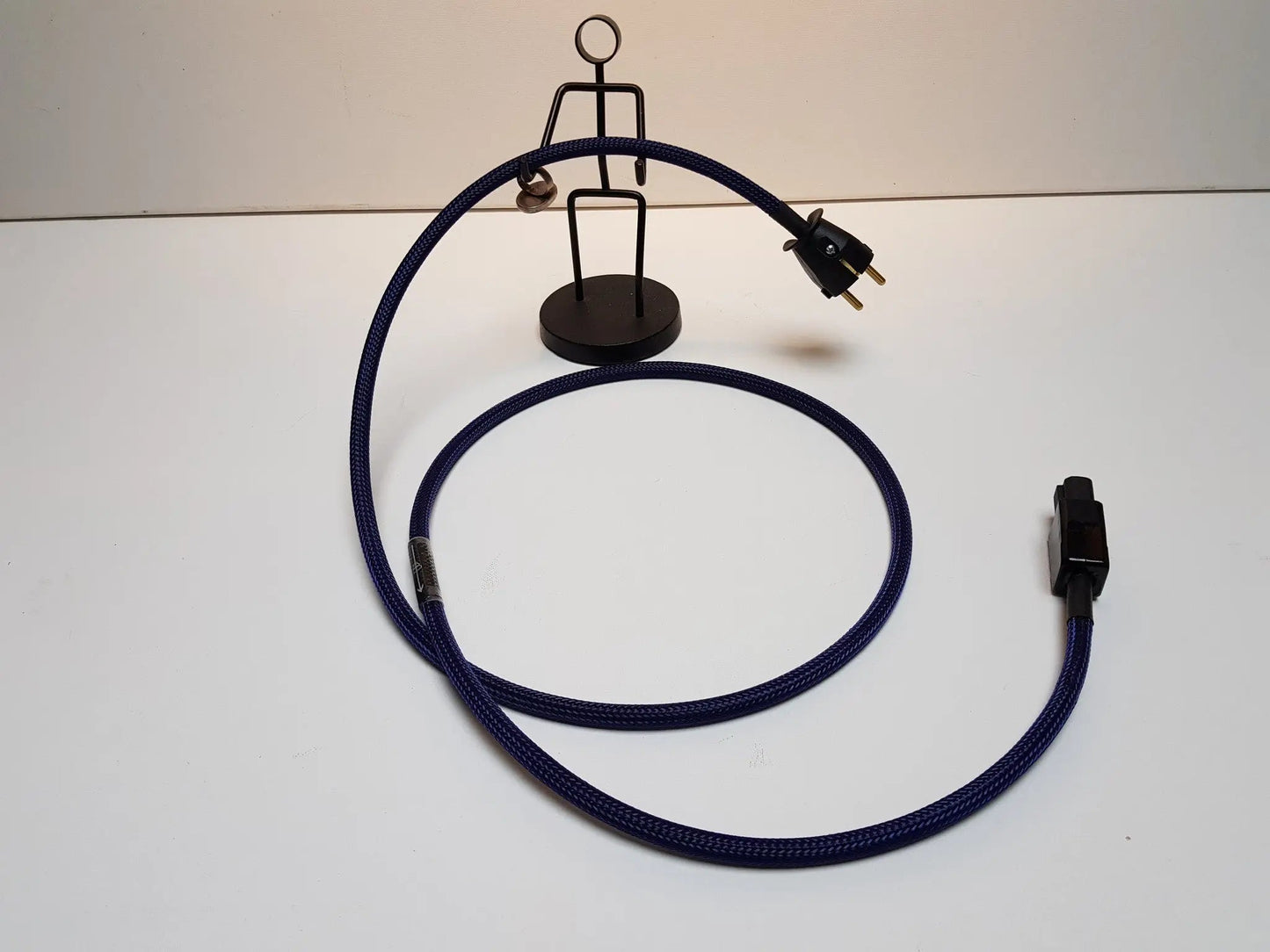 M - Way First Reference AC - AudioWijzer